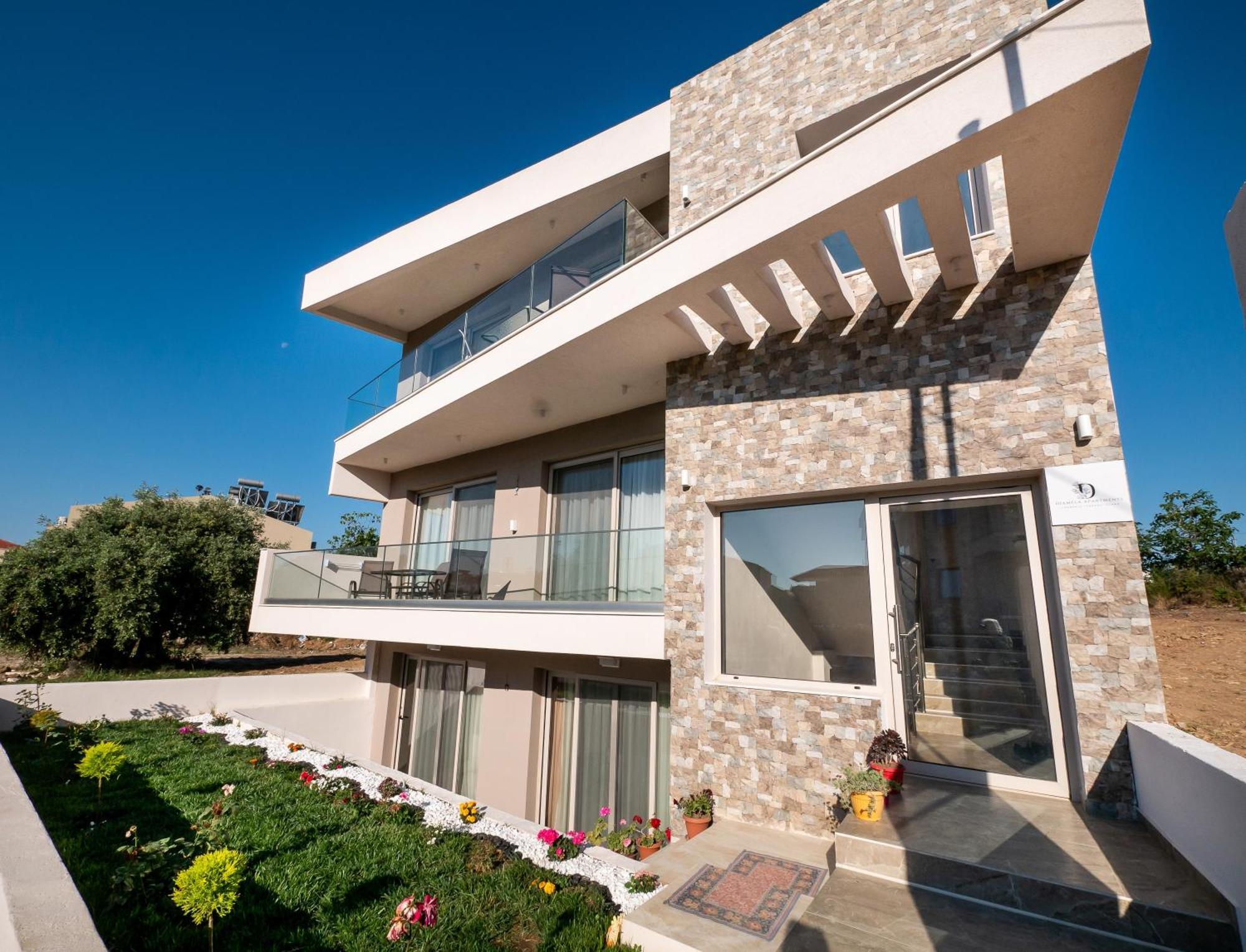 לימנריה Diamela Apartments מראה חיצוני תמונה