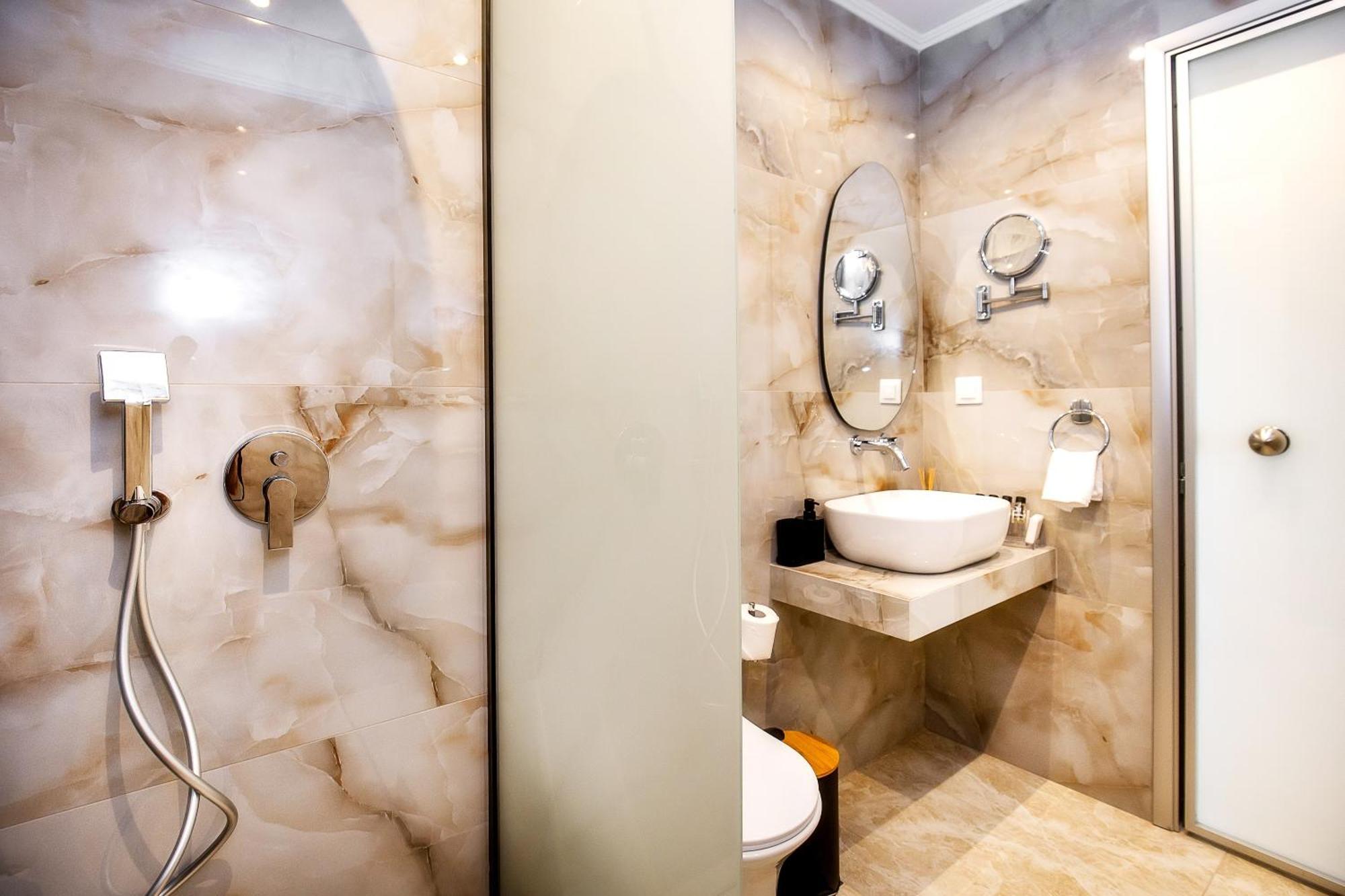 לימנריה Diamela Apartments מראה חיצוני תמונה